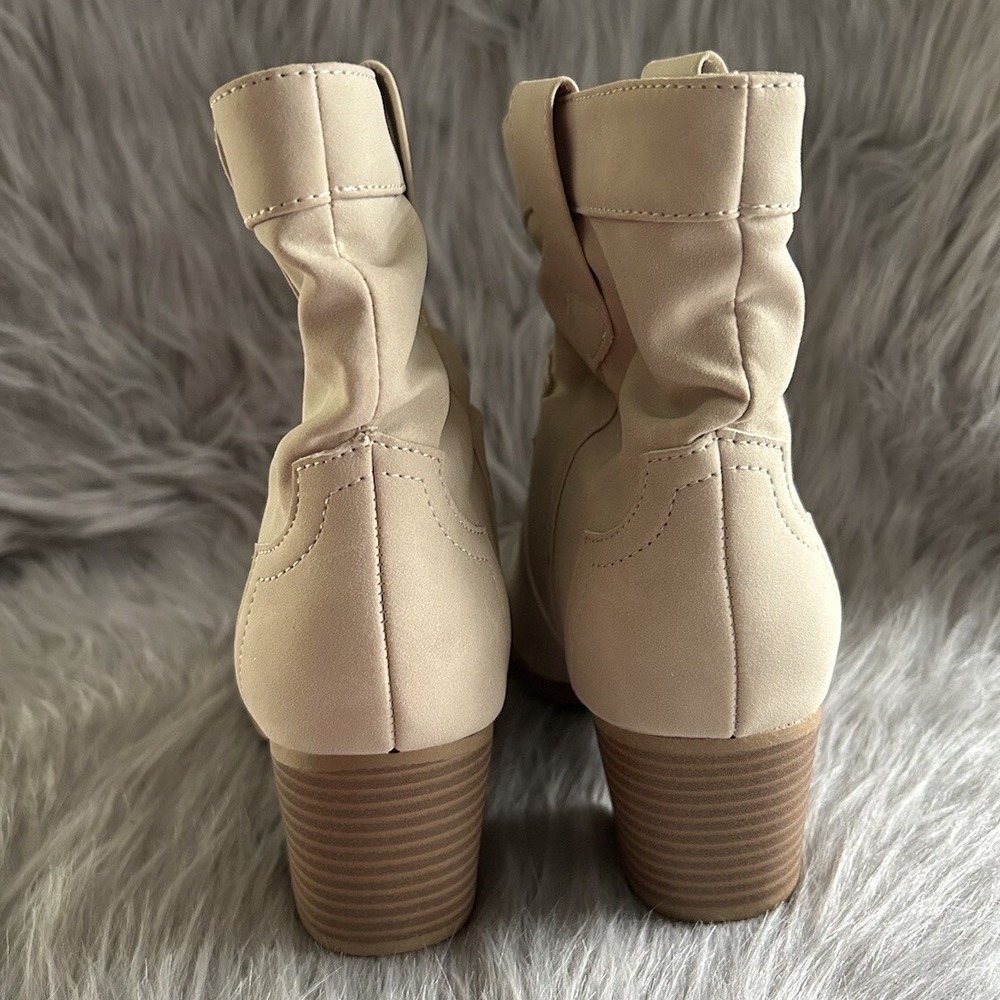 Time And Tru Western Slouch Cowgirl Boots Womens Size 6 Tan Beige Booties Shoes - Picture 3 of 6